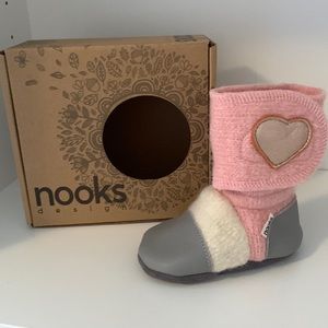 Nooks slippers
